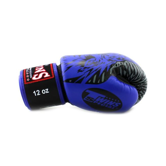 Twins Special Boxing Gloves FBGVL3-50 Black/Blue