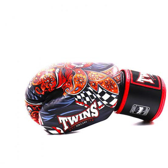 Twins Special Boxing Gloves FBGVL3-59 ”Barong”